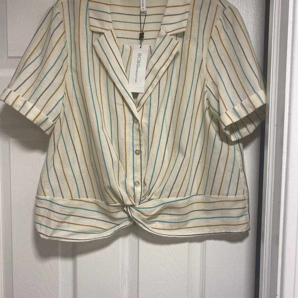Bcbg top - Picture 2 of 6